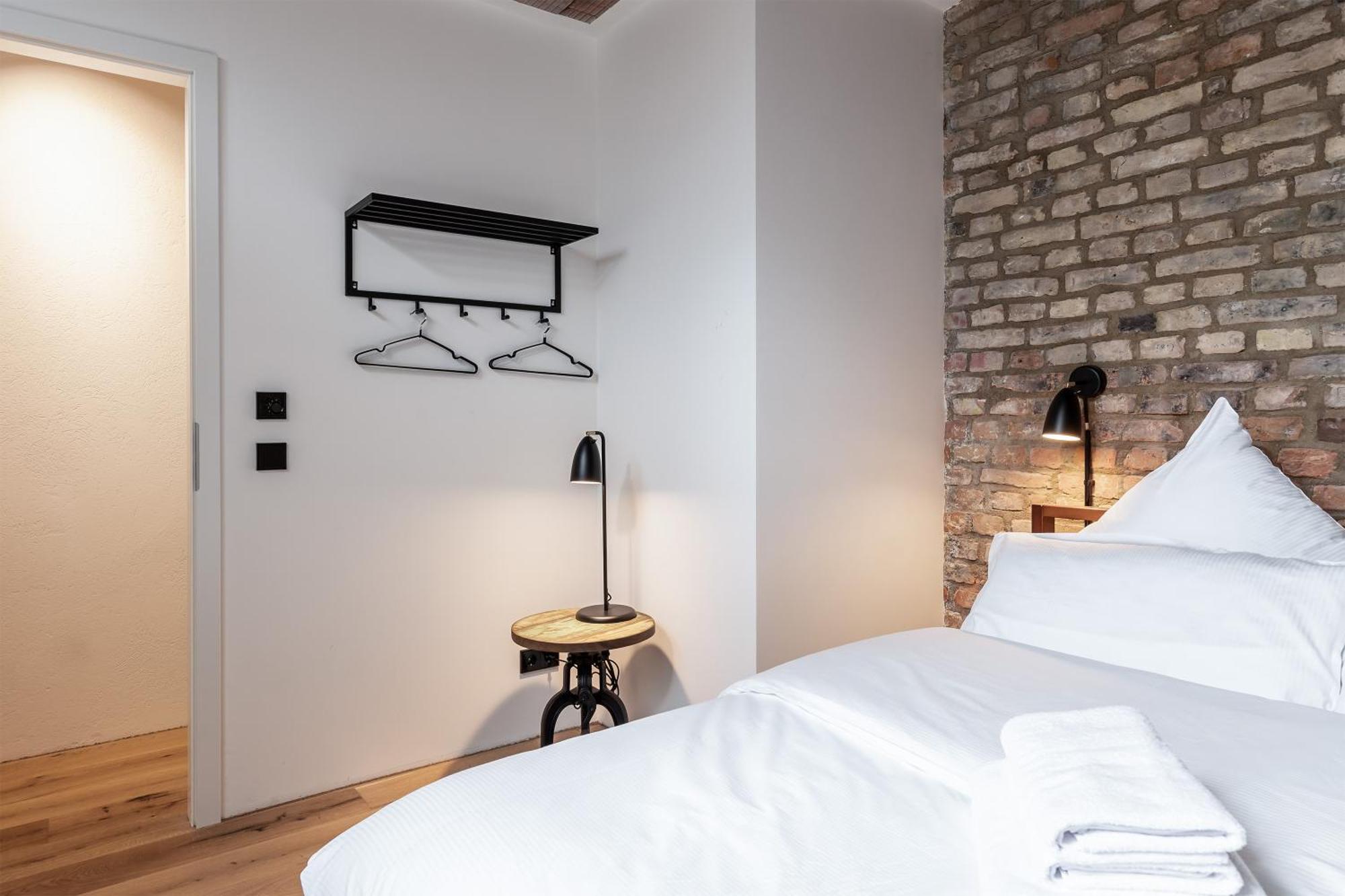 Coolest Apartment In Berlin, Easy Check-In, Industrial Style, Close To Center #3 エクステリア 写真