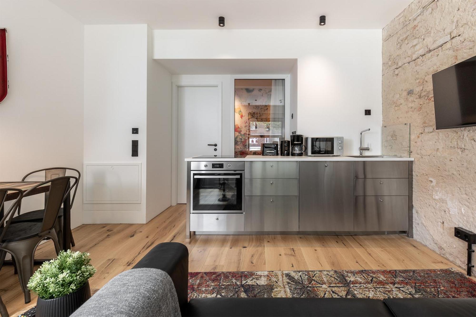 Coolest Apartment In Berlin, Easy Check-In, Industrial Style, Close To Center #3 エクステリア 写真